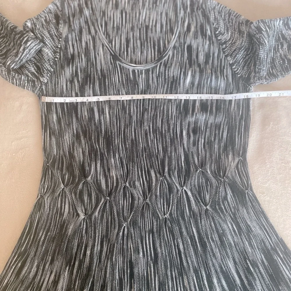 Torrid Scoop Neck Marble Flare Dress - Size 2X - Picture 12 of 16